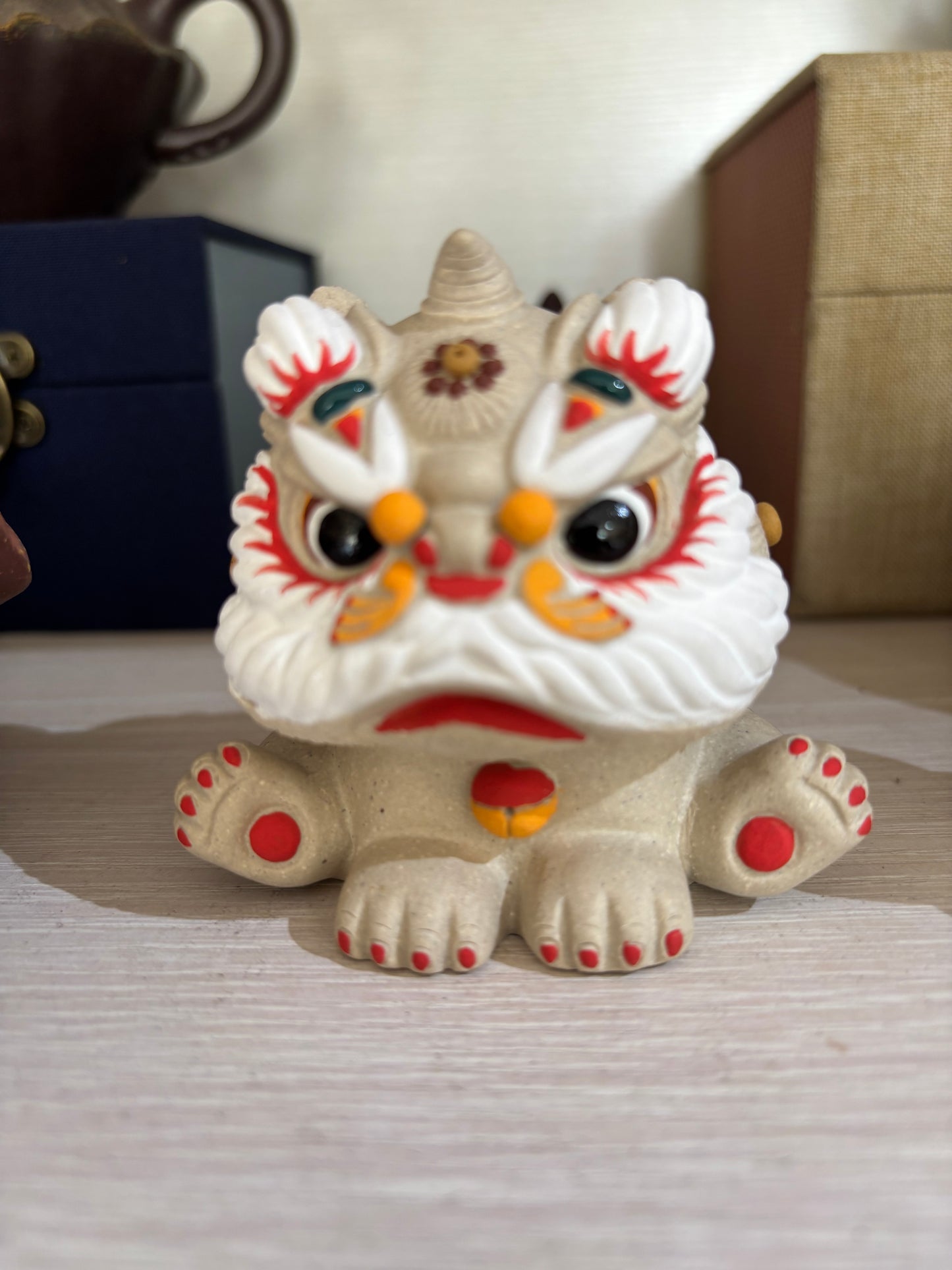 Dancing lion